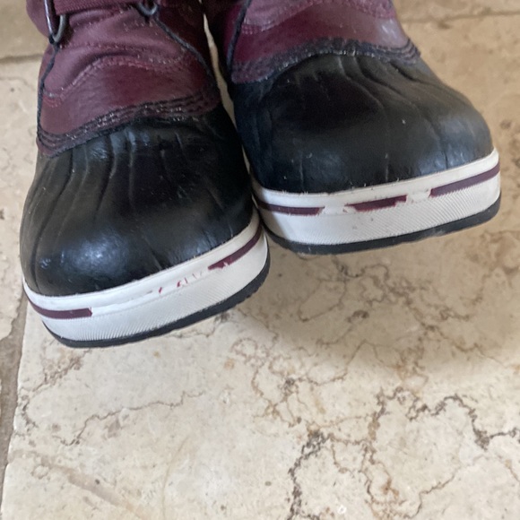 Girls Sorel Winter Boots Size 3 - Picture 2 of 6